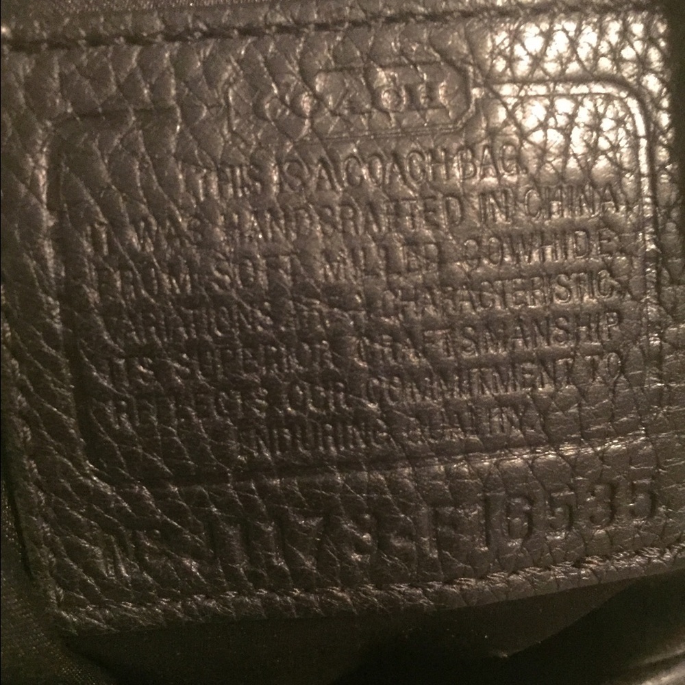 black Coach - Picture 4 of 4